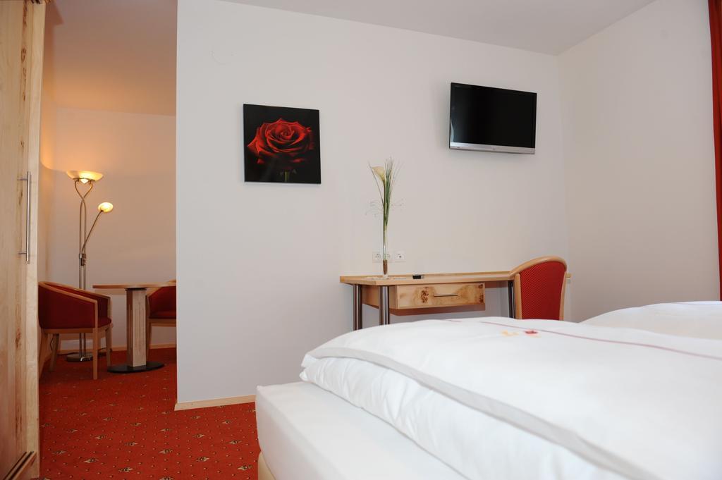 Hotel-Gasthof-Fleischerei - Zur Alten Post Schwanberg Kültér fotó